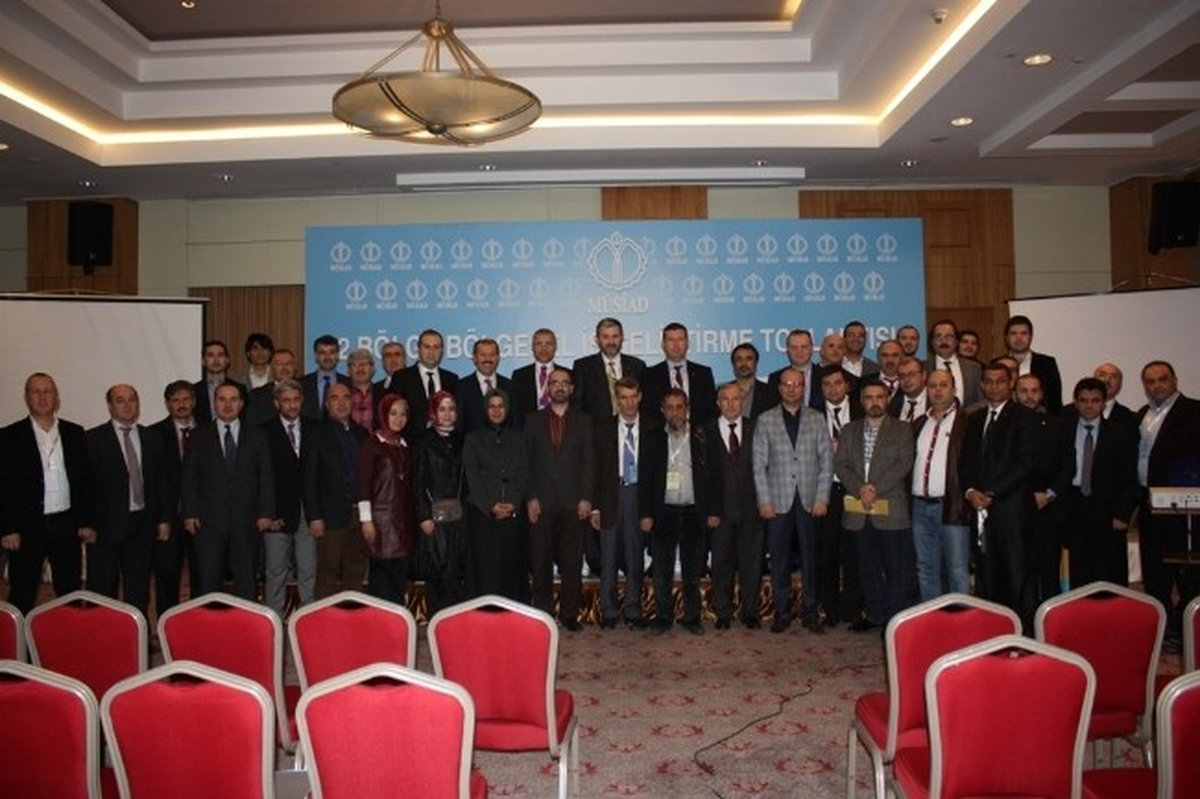MÜSİAD\'ın Bölgesel İş Geliştirme Toplantısı İzmir\'de Yapıldı