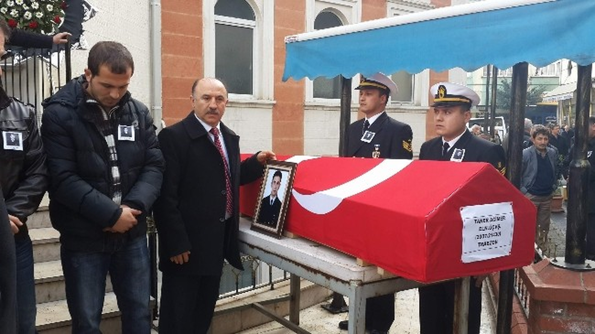 Silah Arkadaşlarından Son Görev
