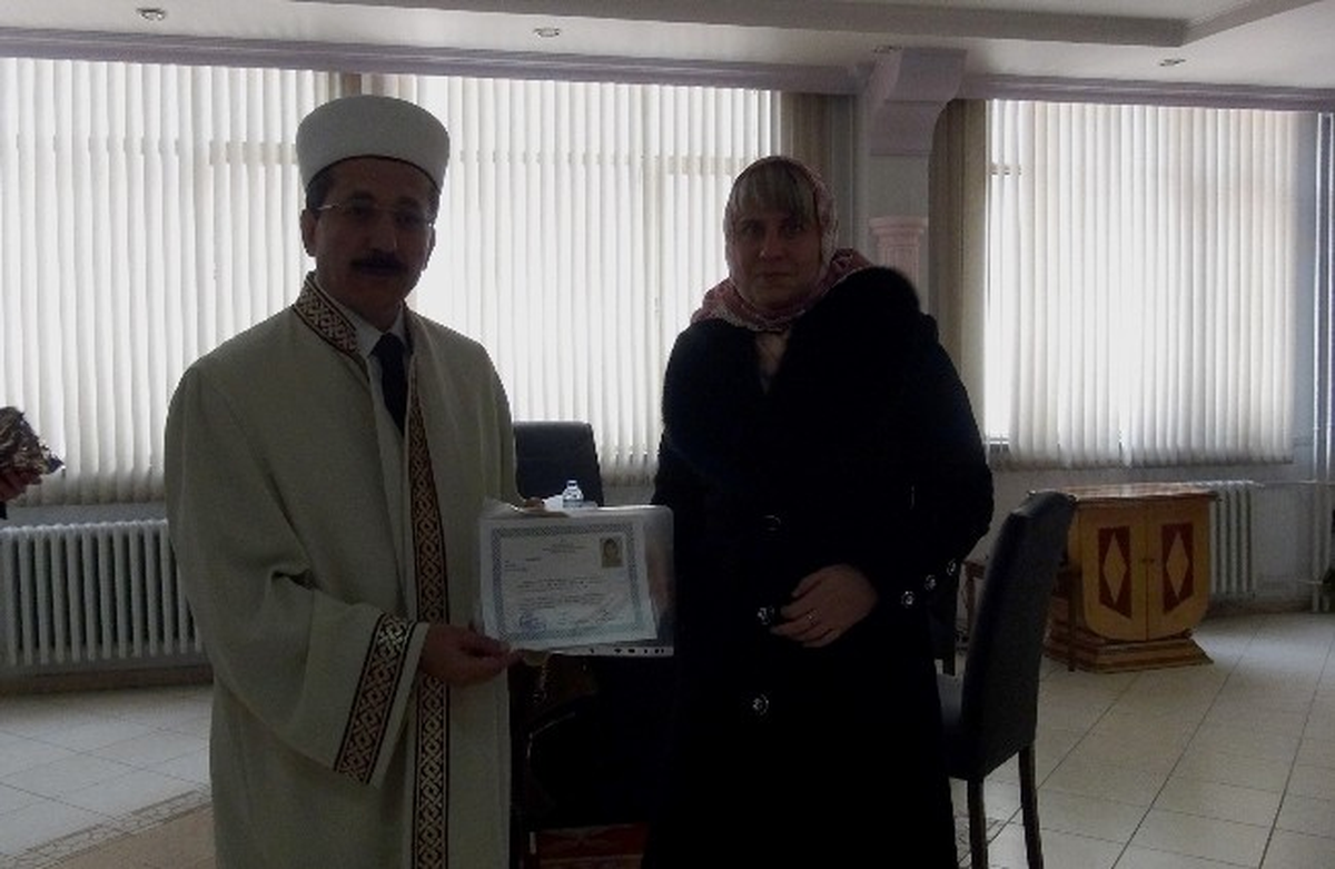 Ukraynalı Lilia Müslüman Olarak Leyla İsmini Aldı