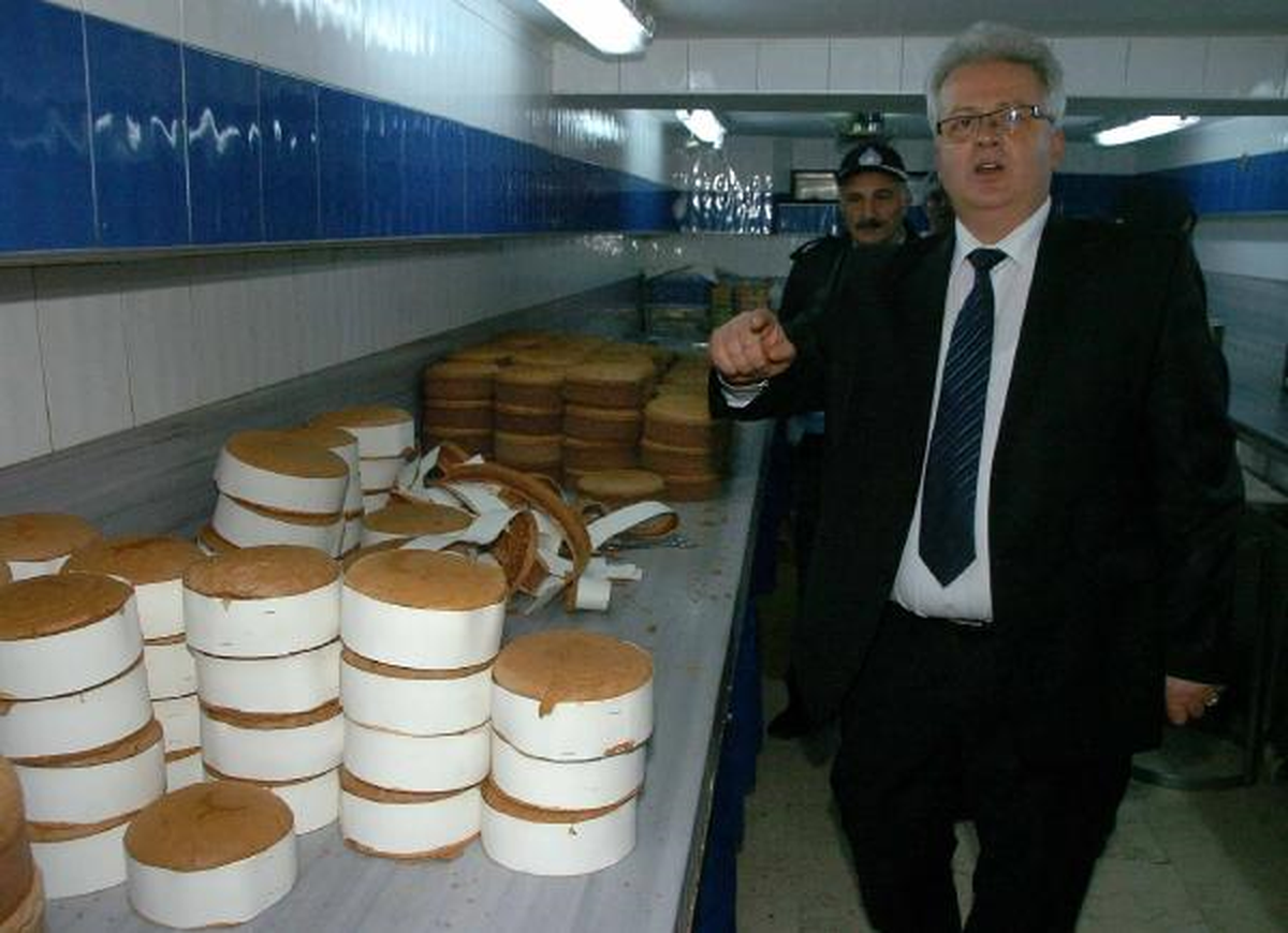 Zonguldak\'ta Pastanelere Yılbaşı Denetimi