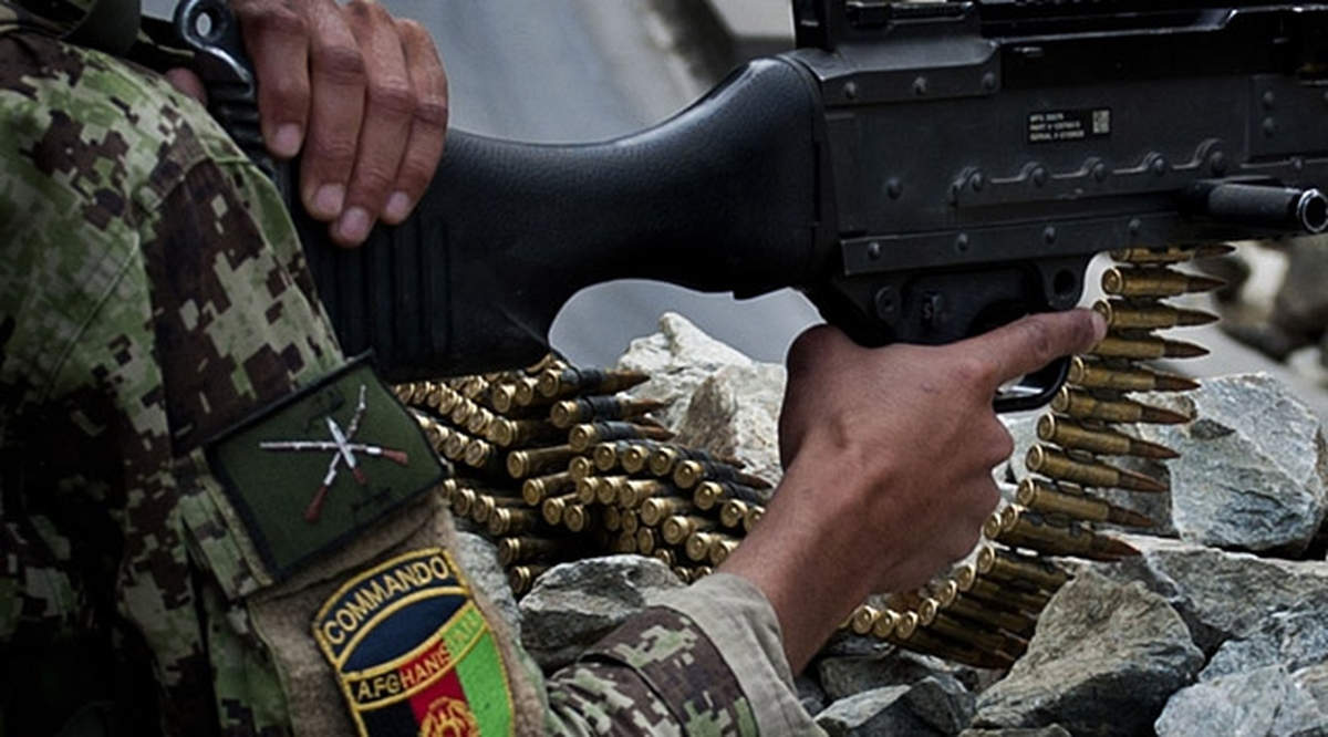 Afganistan\'da Taliban 2 Sivili Öldürdü