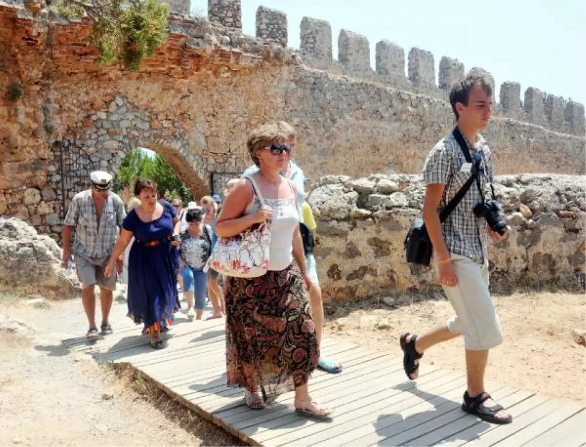 Antalya\'nın Müze ve Ören Yerleri Darphane Gibi