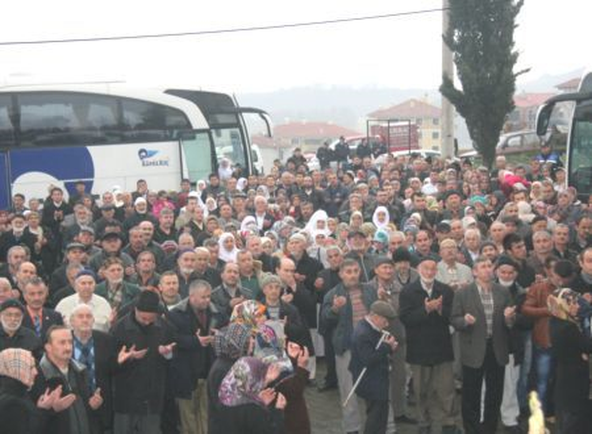 Bartın\'da Umre Kafilesi Uğurlandı