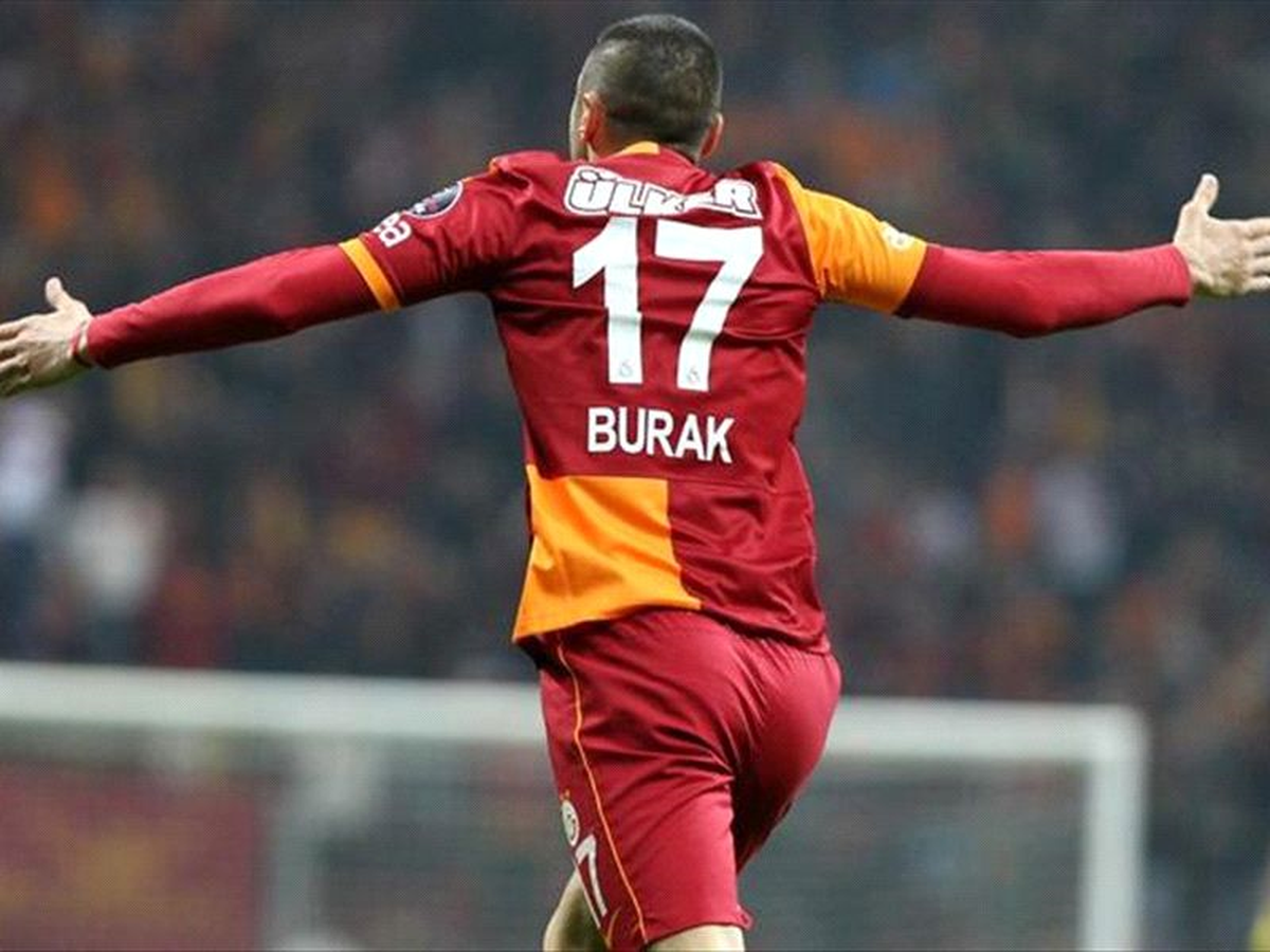 Burak, Persie ve Agüero\'yu Geçti!