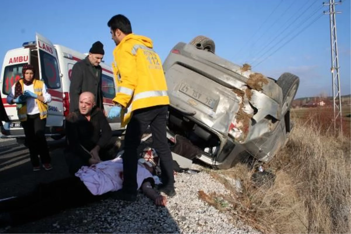 Konya\'da Cenaze Dönüşü Kaza: 4 Yaralı