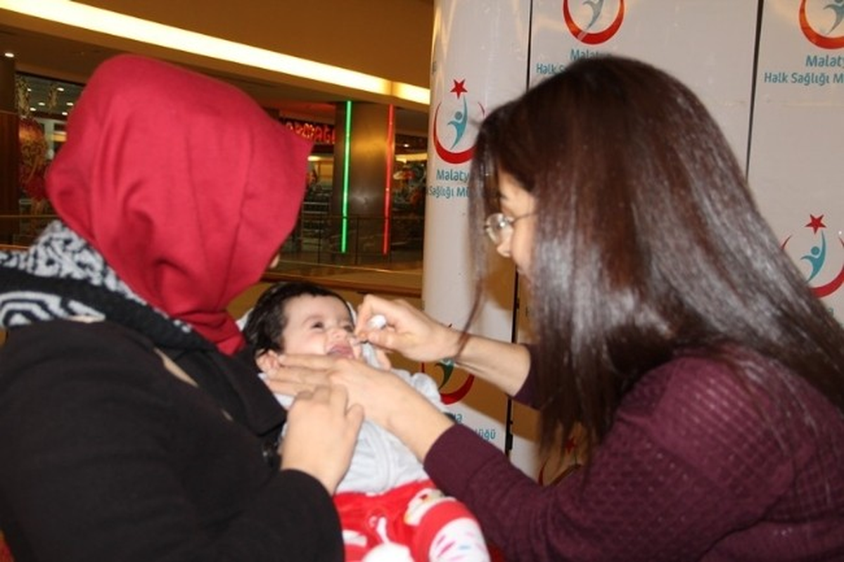Çocuk Felci Destek Aşılama Çalışmaları Standı İlgi Gördü