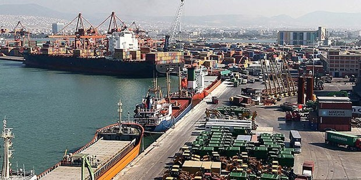 Dış Ticaret Açığı Azaldı