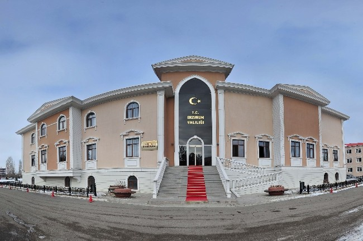 Erzurum Valiliği, Yeni Binasına Taşındı