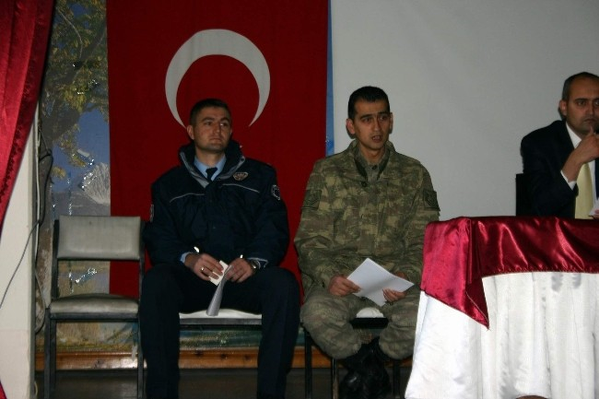 Gemerek Emniyet Müdürlüğü Dolandırıcılık Konusunda Harekete Geçti