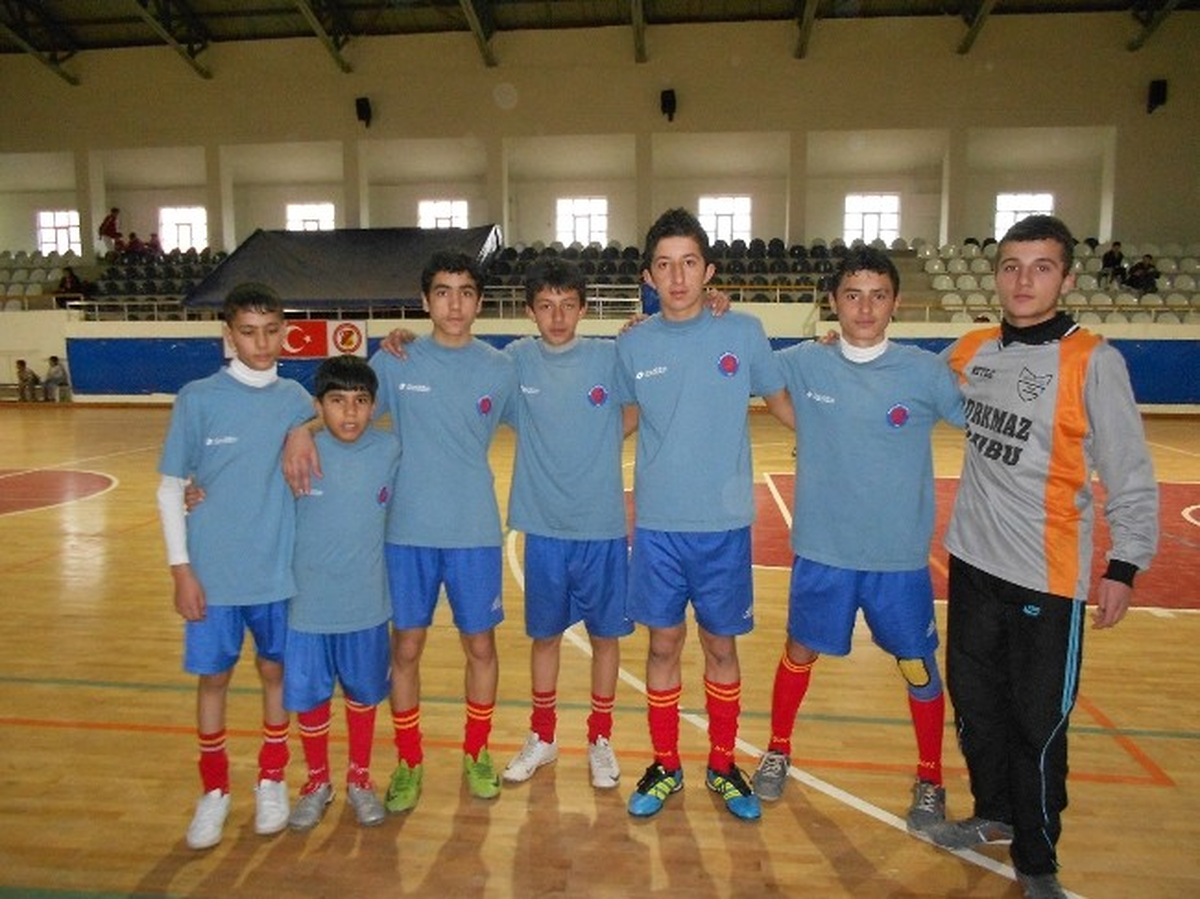 Gençler Hentbol İl Birinciliği Maçları Bitti