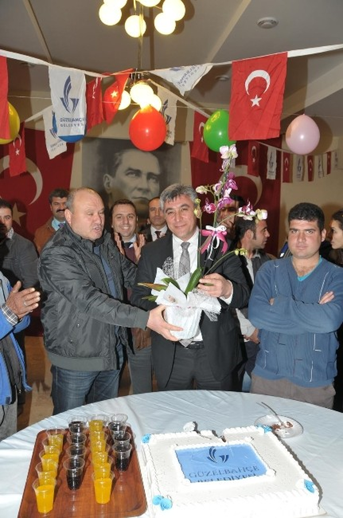 Güzelbahçe Belediyesi Yeni Yılı Personeli ile Kutladı