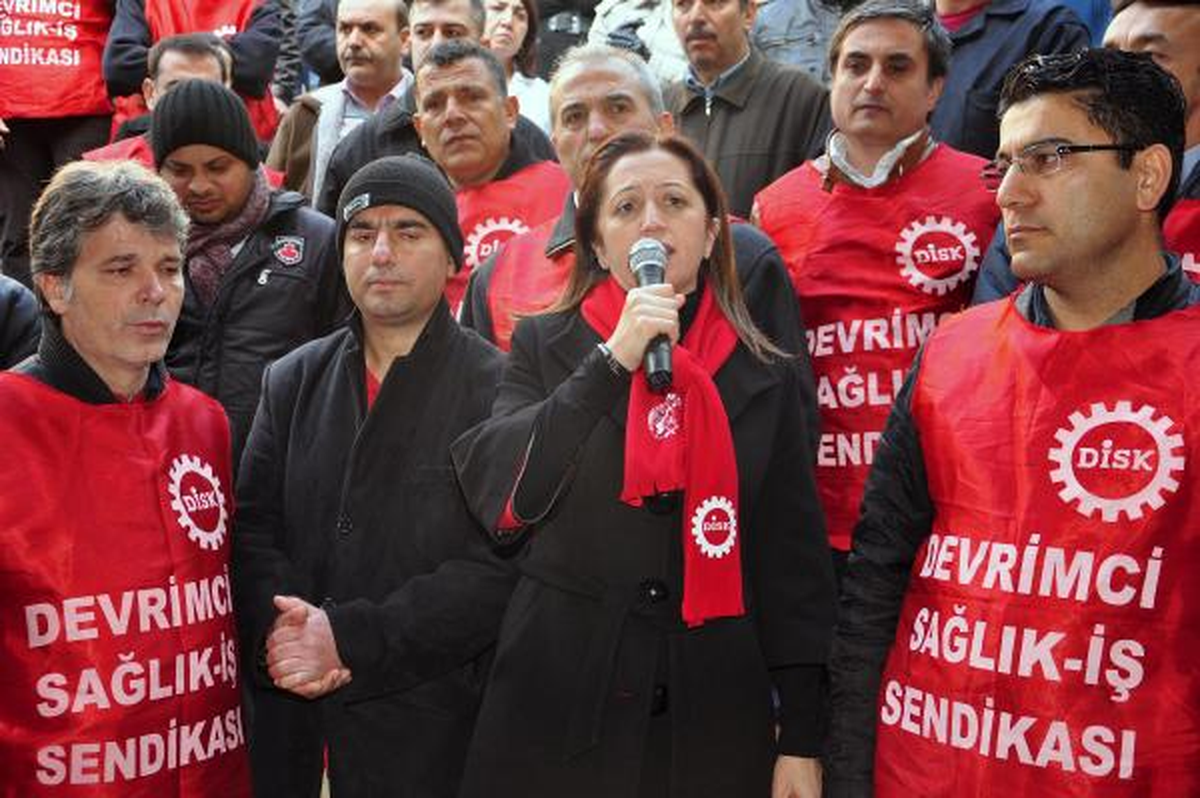 Hastane Çalışanlarından 2013\'e Eylemli Veda