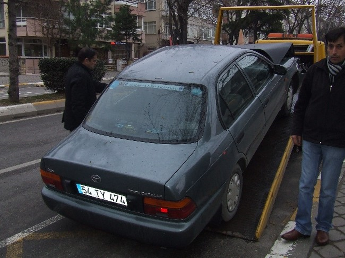 İki Aracın Karıştığı Kazada Yaralanan Olmadı