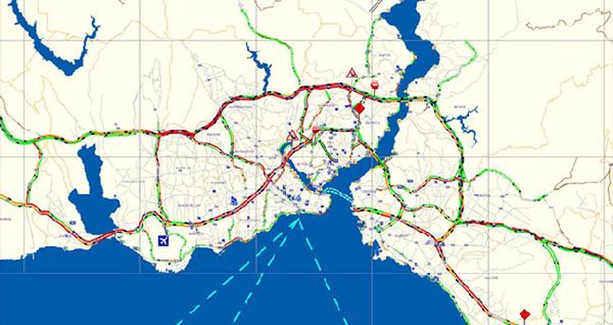 Yılbaşı Heyecanı İstanbul\'da Trafiği Felç Etti