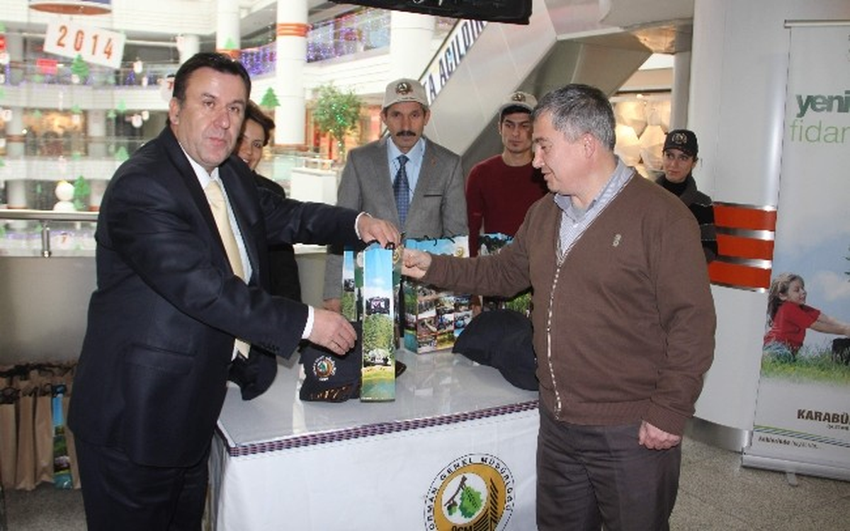 Karabük\'te Fidan Dağıtımı