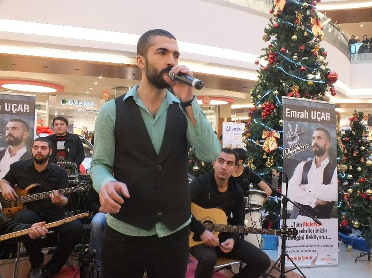 Malatyalı Sanatçı Emrah Uçar'ın Elenmesi Üzdü