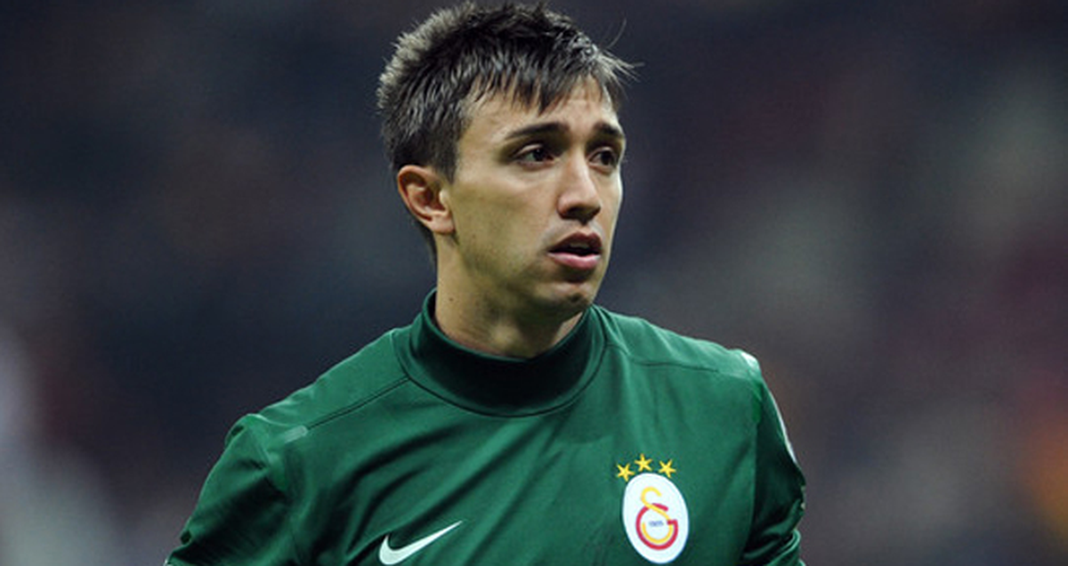 Galatasaray, Muslera ile Görüşmelere Başladı