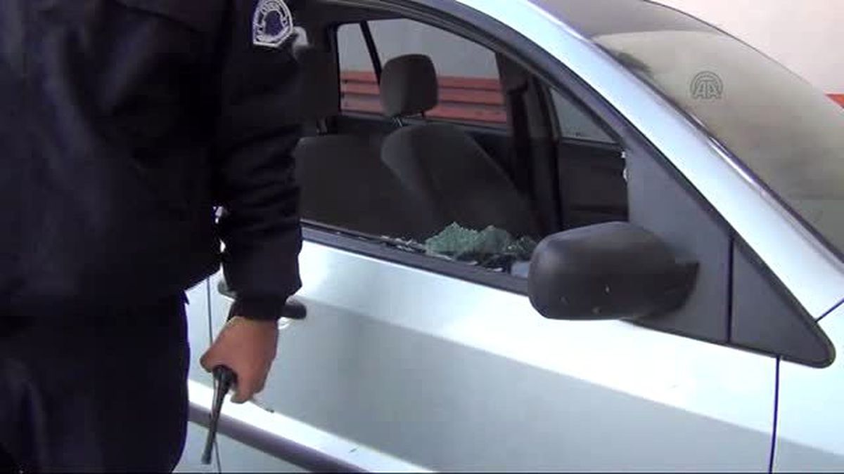 Polis memuru, göğsünden vurulmuş halde bulundu -