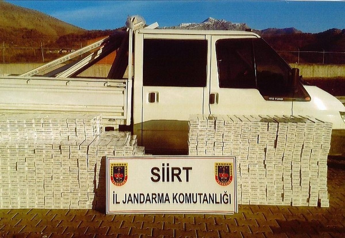 Siirt\'te 44 Bin 170 Paket Kaçak Sigara Ele Geçirildi