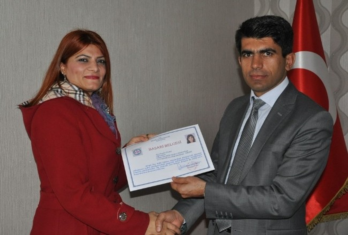 Silopi Mili Eğitim Müdürlüğünden Öğretmenlere Başarı Belgesi