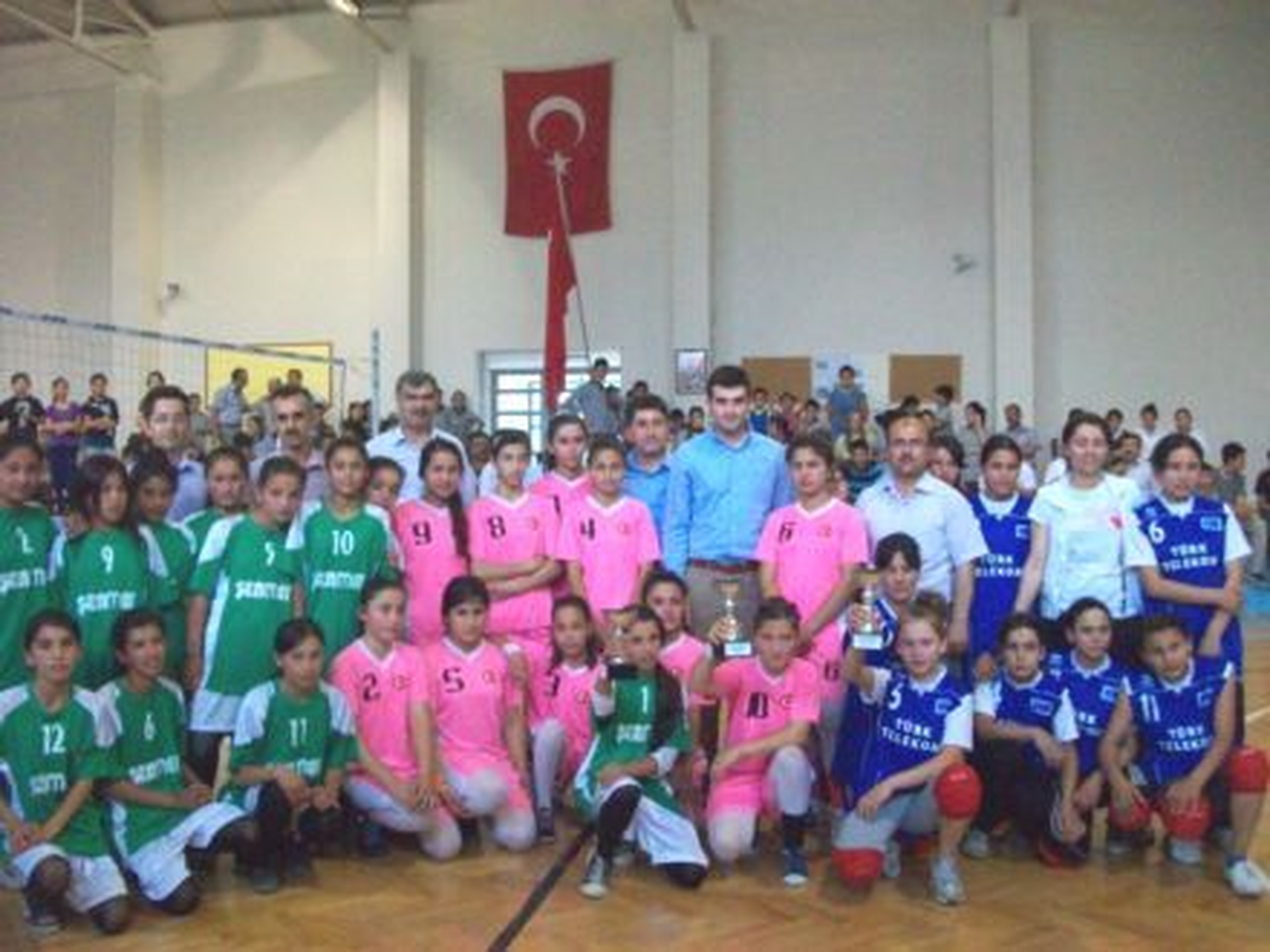 Şırnak\'ta Gençlik Turnuvası Sona Erdi