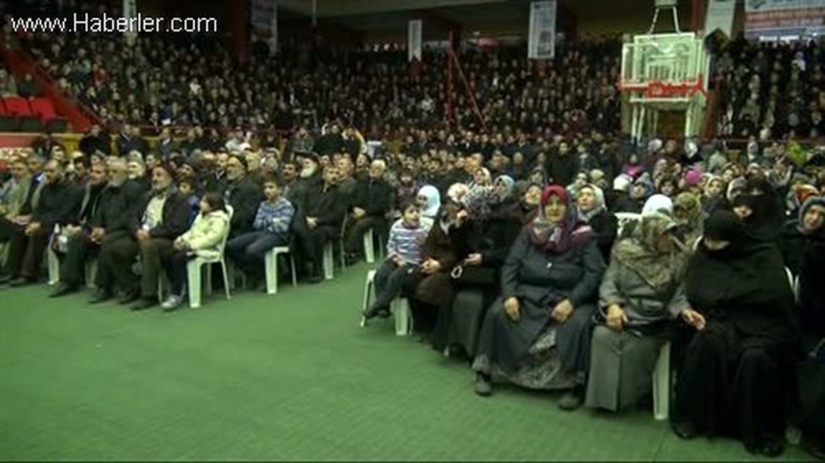 Sivas\'ta Mekke\'nin Fethi Kutlandı