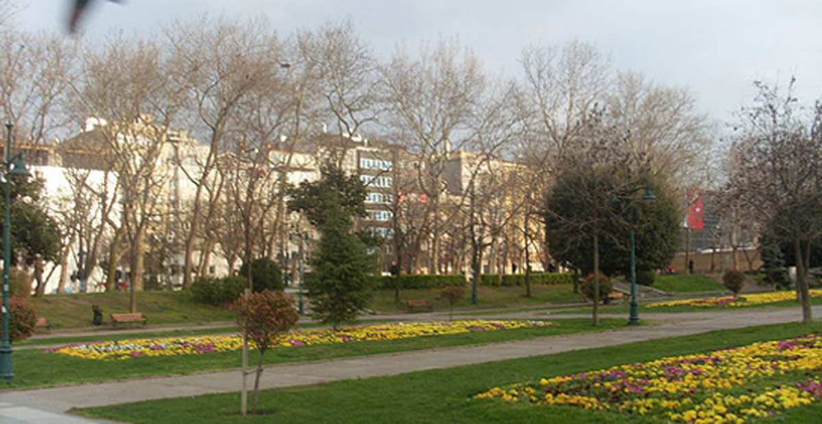 Taksim Gezi Parkı Kapatıldı