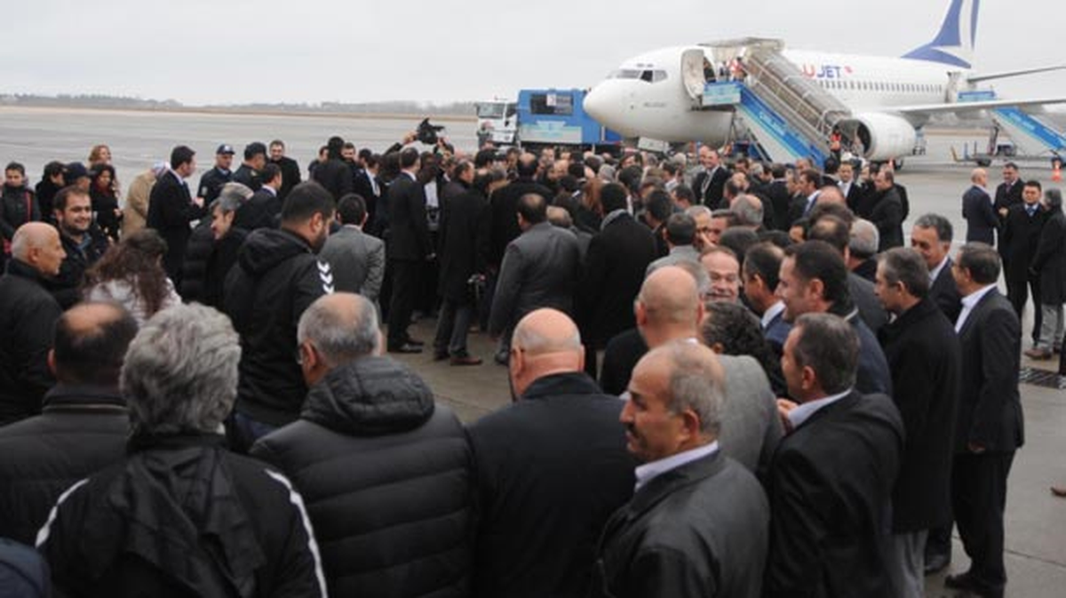 Bakan Kılıç İçin Samsun\'da Kuyruğa Girdiler