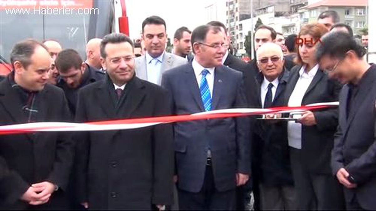 Yeni Bakanı Karşılama Kuyruğu" Haberine Ek