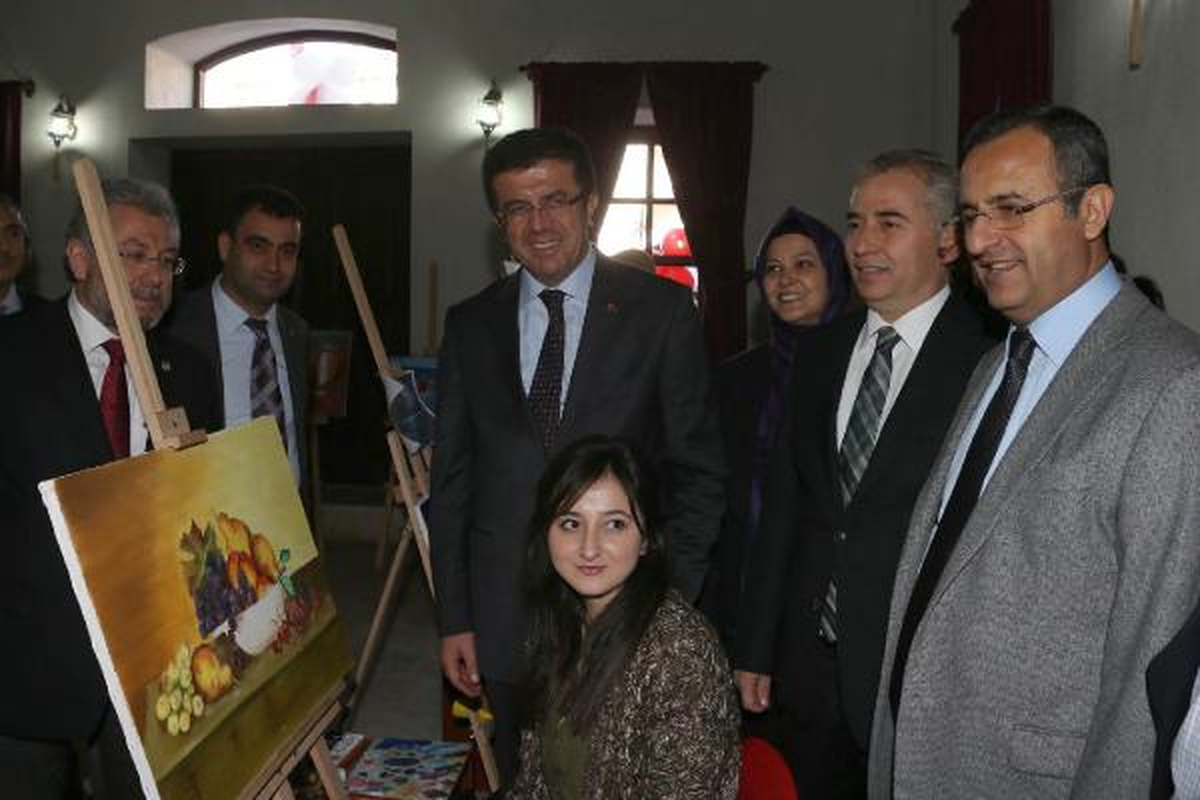 "2014\'ün Hedefi 166.5 Milyar Dolar İhracat"