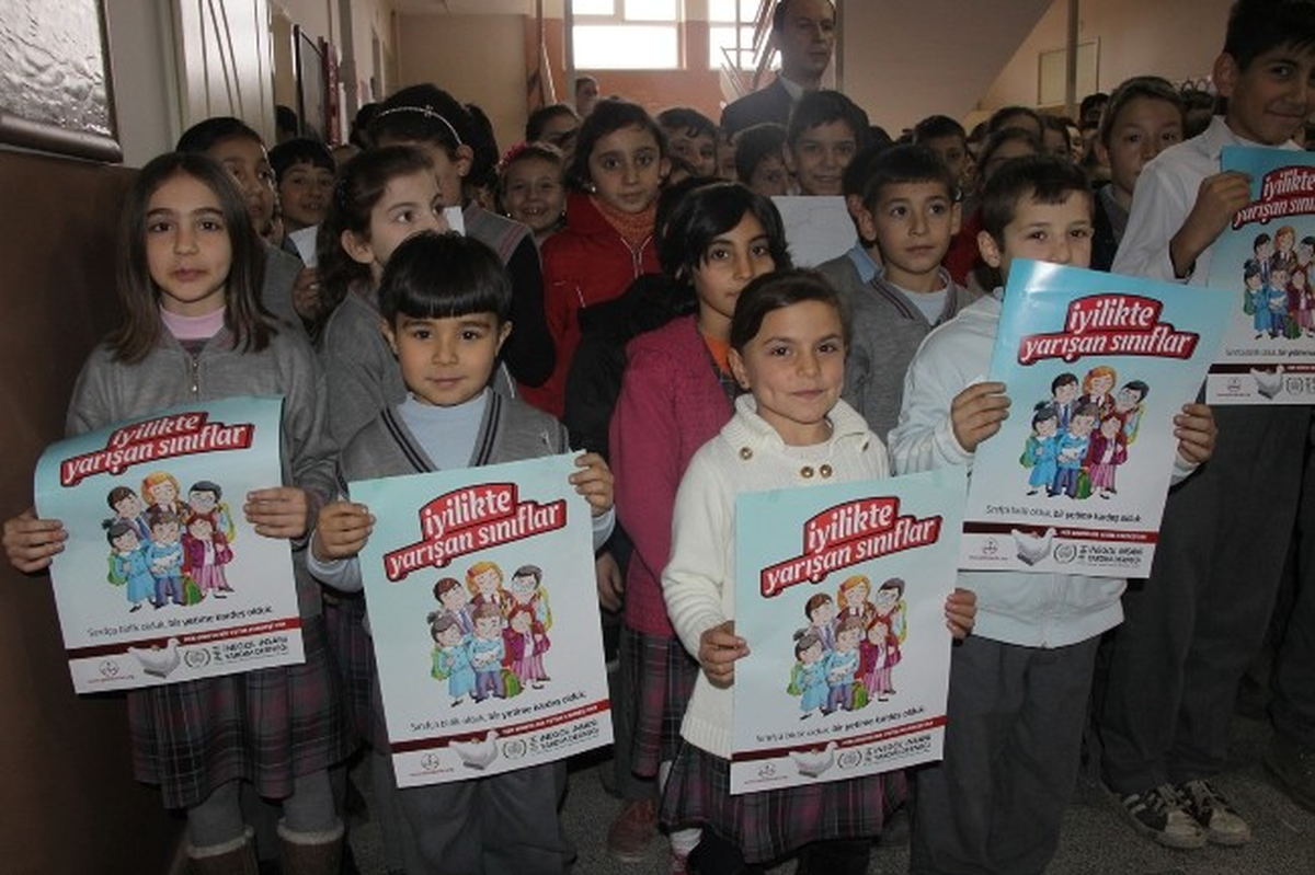 100. Yetime Deydinler Köyü İlkokulu Sahip Çıktı
