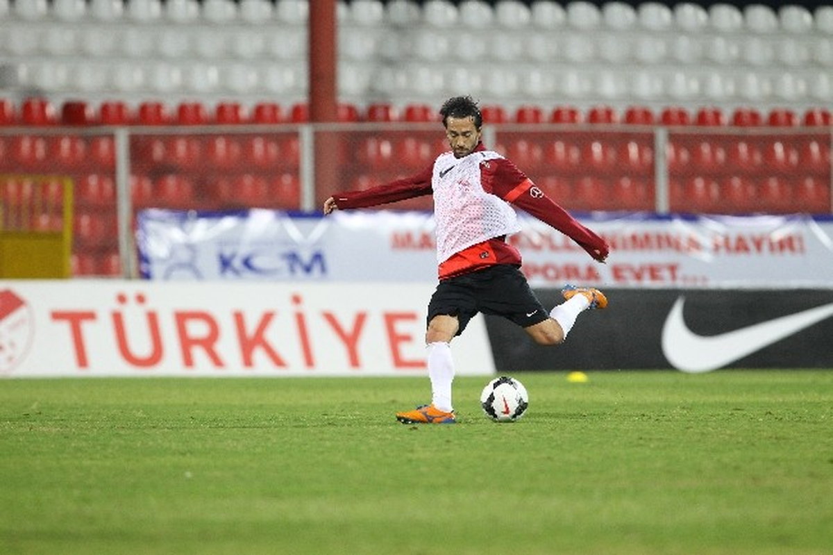 Bilal Kısa: "Akhisar Belediyespor\'da Psikolojik Olarak Rahatım"