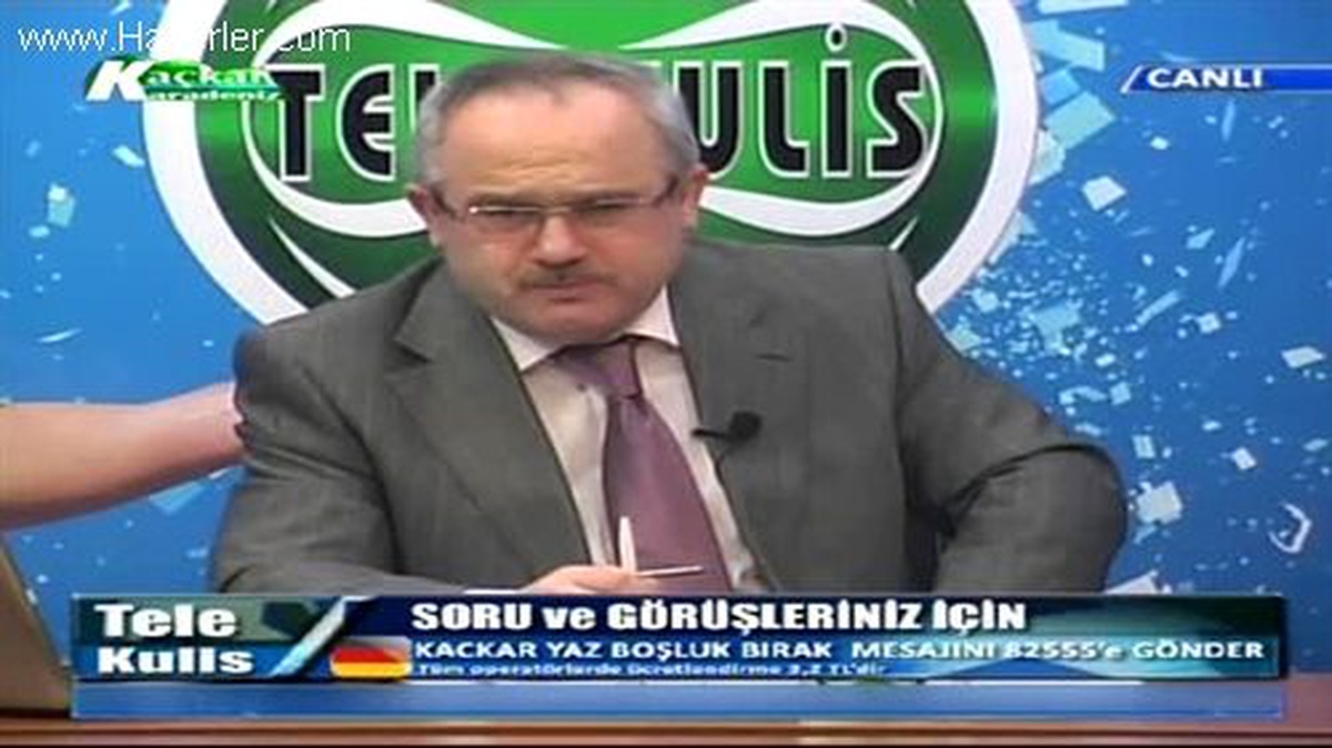 Canlı Yayında El Açıp Futbol Takımı İçin Beddua Etti