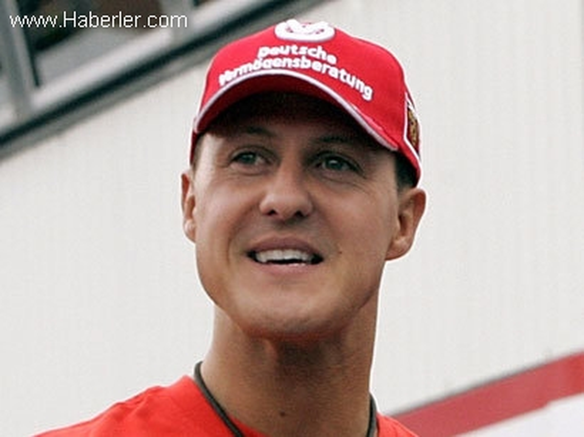 Schumacher Hayati Tehlikeyi Atlatamadı