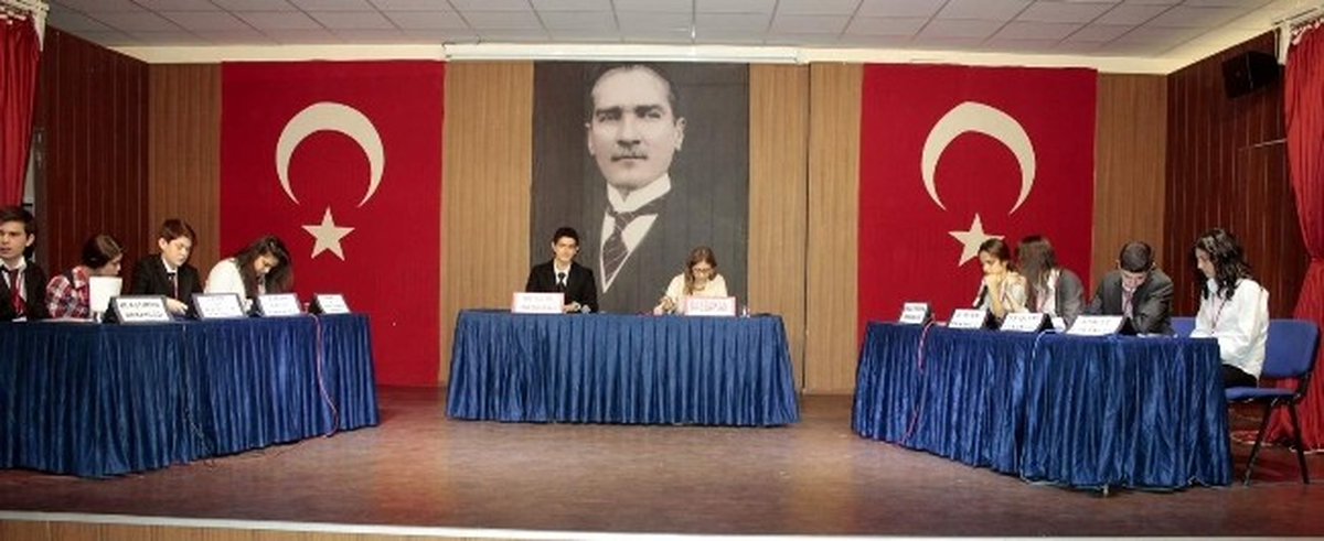 Gkv Genç Meclis Çalışmalarını Tamamladı