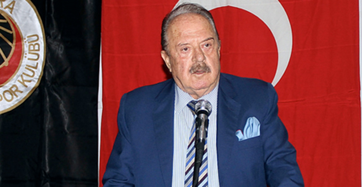 Aziz Yıldırım Türk Futbolunun Başına Bela"