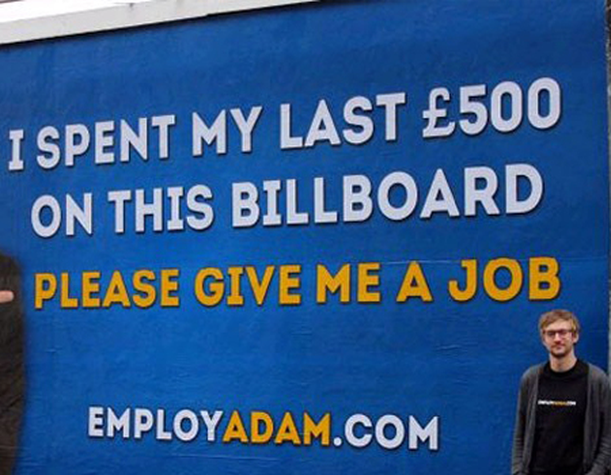 İş Bulamayan Adam Pacitti, Son Parasıyla Billboard Kiraladı