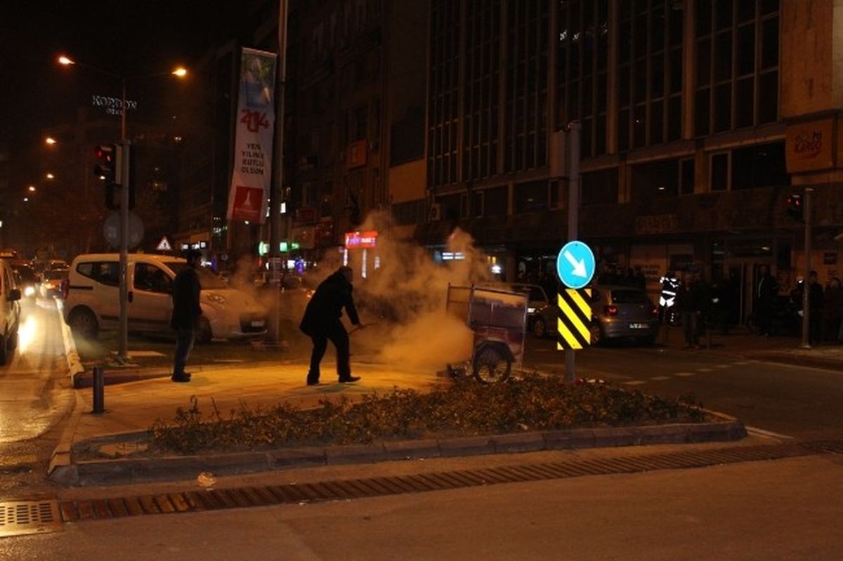 İzmir\'de Yeni Yıl Coşkusu