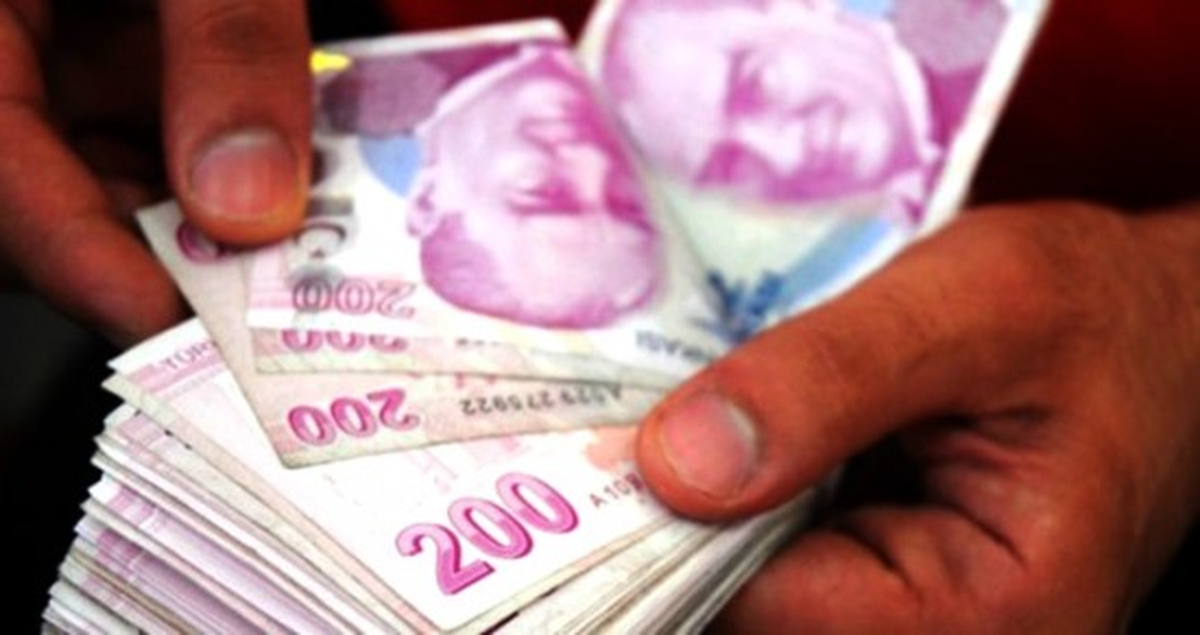 Resmi Burslu Öğrencilere Yurt İçi Burs Miktarında Yüzde 20 Artış Sağlandı