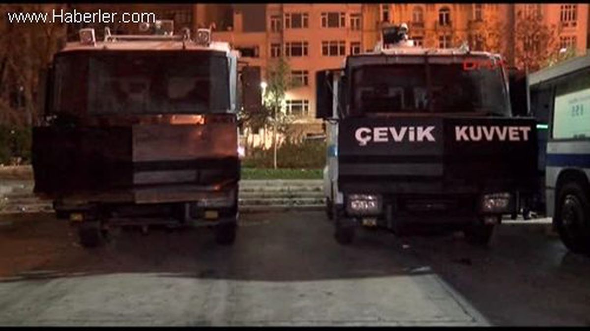 Taksim\'de Yeni Yıl Kutlamaları