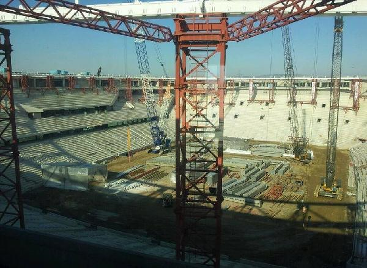 Timsah Arena Çatısında Son Tura Giriliyor