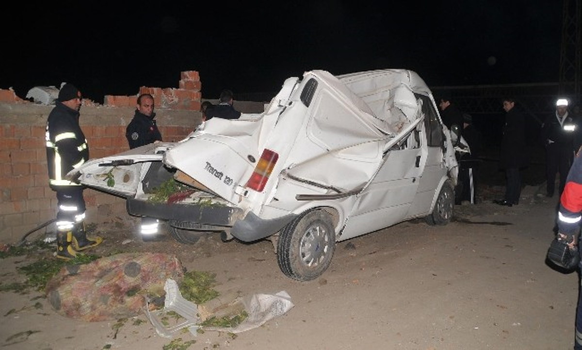 Turgutlu\'da Trafik Canavarının Yeni Yıl Mesaisi: 1 Ölü