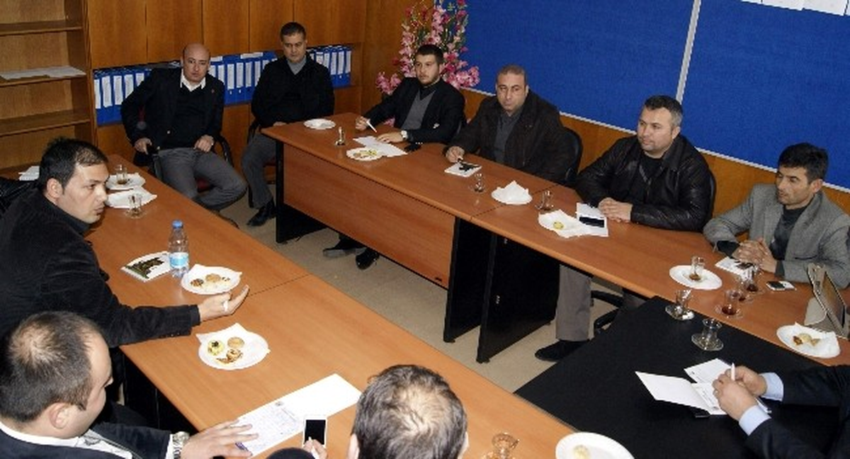 Turizm Seyahat Acenteleri Ayto\'da Bir Araya Geldi