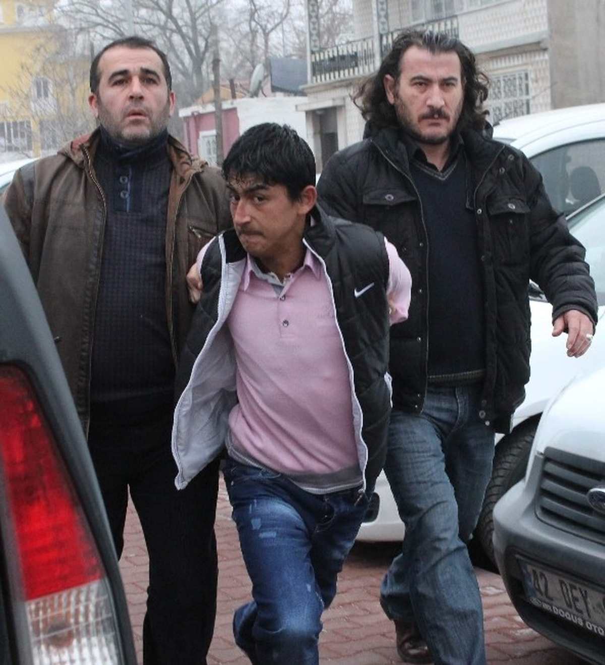 Hırsızlar 110 Bin Liralık Altın Çantasını Gömmüşler