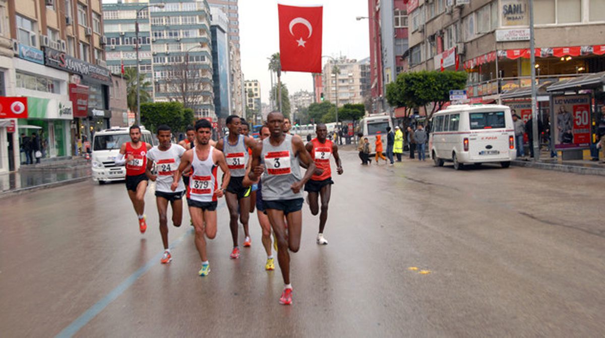 Adana Kurtuluş Yarı Maratonu\'na Doğru