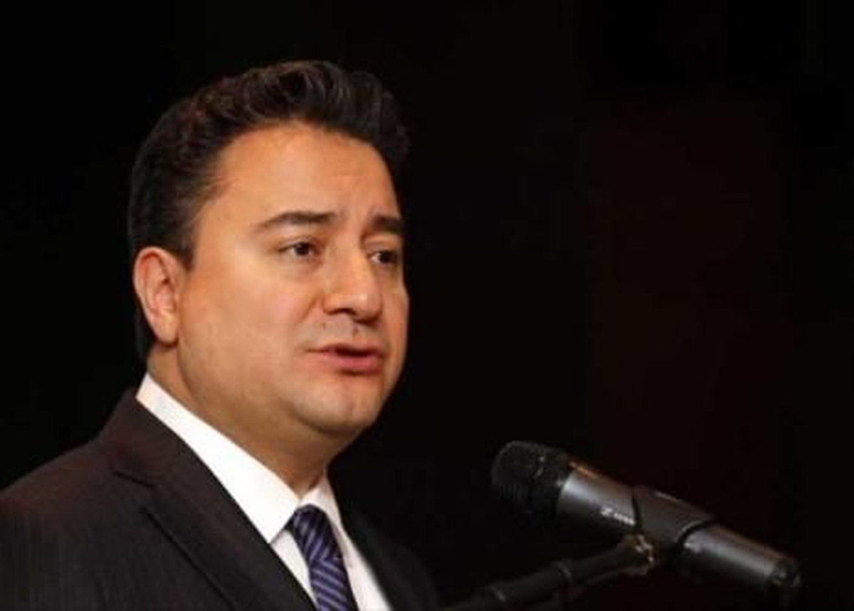 Ali Babacan - "Yaşanılan gelişmeler son derece düşündürücü" -