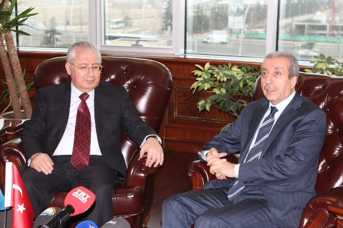 Bakan Eker, Azerbaycan Tarım Bakanı Asadov ile Bir Araya Geldi