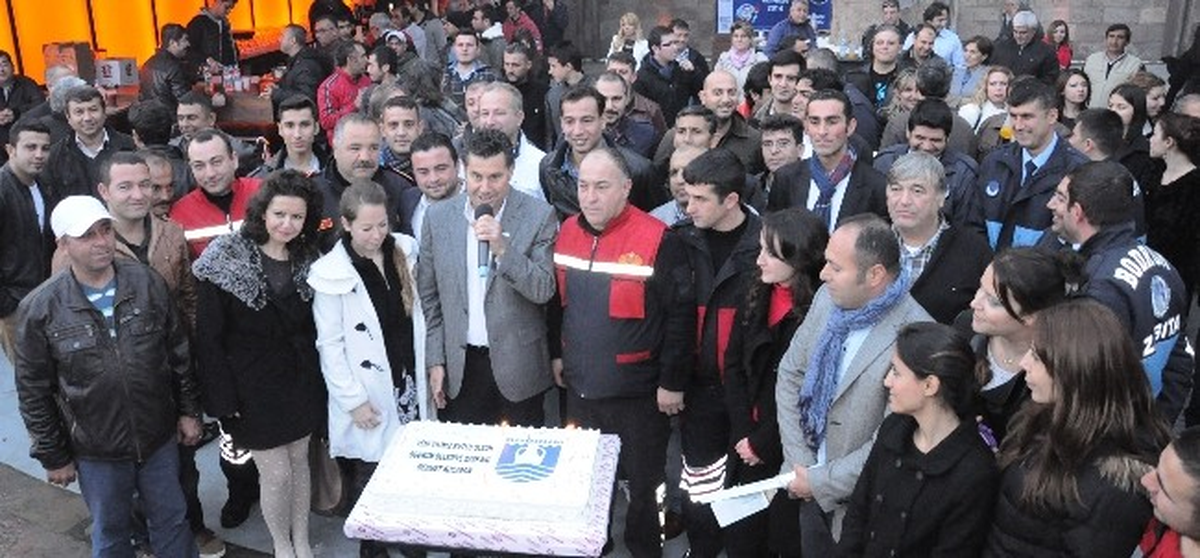 Başkan Kocadon, Personelinin Yeni Yılını Kutladı