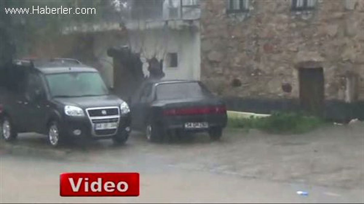Bodrum Sular Altında Kaldı