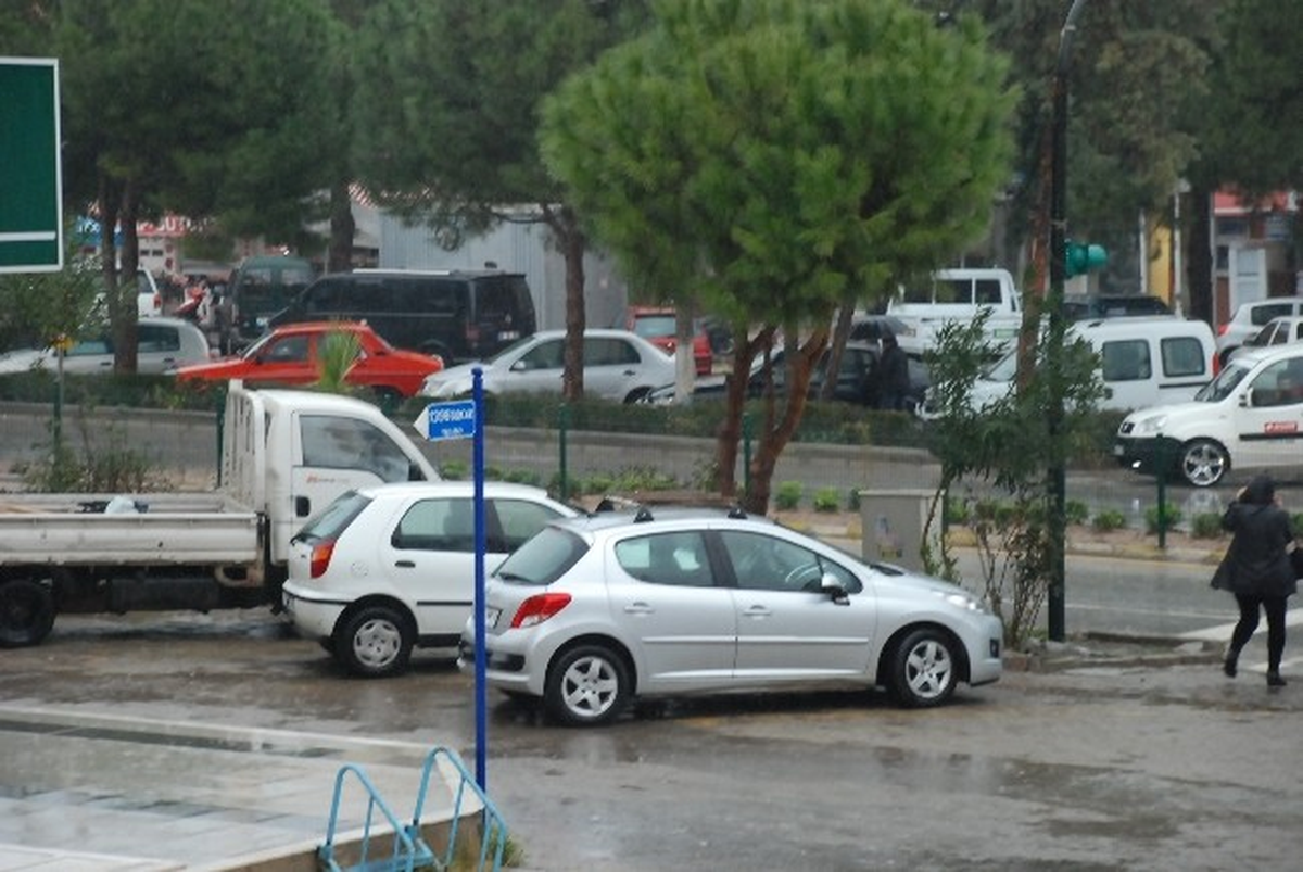 Didim Yeni Yıla Yağışlı Başladı